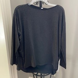 NWT lululemon back in action LS *shine